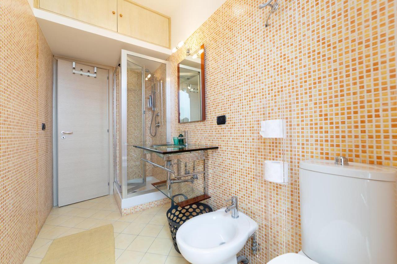 Suite Cavour - Suntripsicily Riposto ภายนอก รูปภาพ