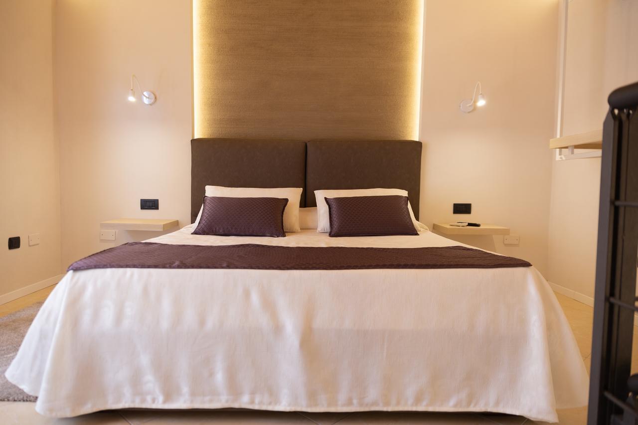 Suite Cavour - Suntripsicily Riposto ภายนอก รูปภาพ