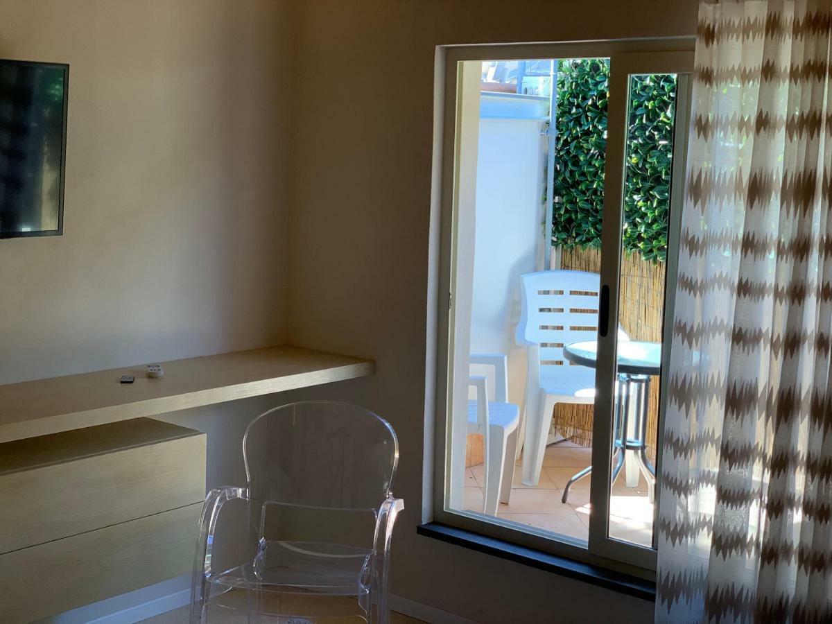 Suite Cavour - Suntripsicily Riposto ภายนอก รูปภาพ